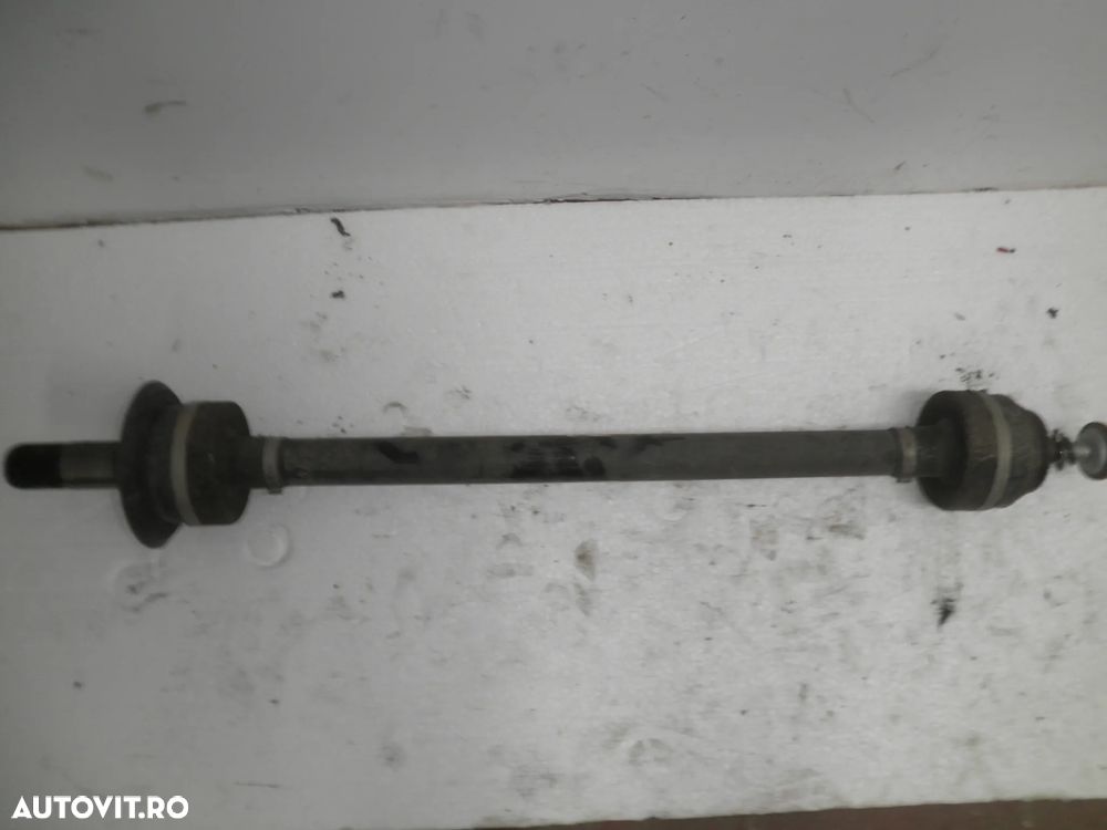 Planetara stanga / dreapta spate BMW Seria 5 G30 530e 8686241 8686242