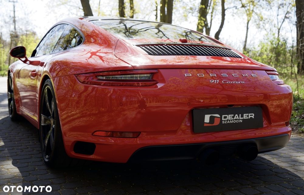 Porsche 911 - 24