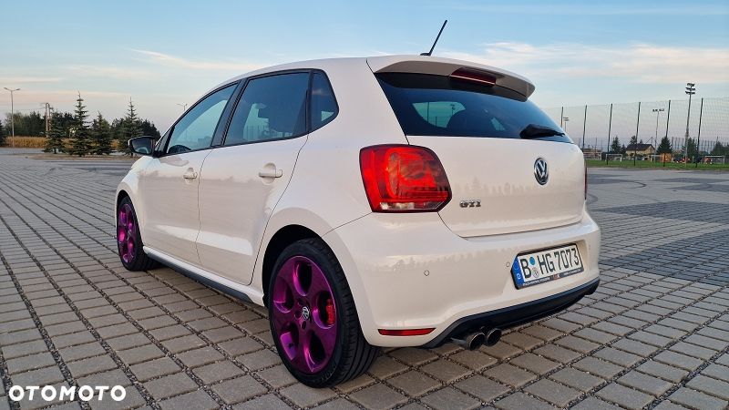 Volkswagen Polo 1.4 TSI GTI DSG - 38
