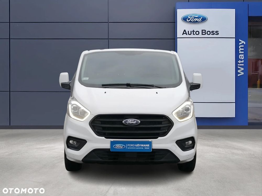 Ford Custom - 8