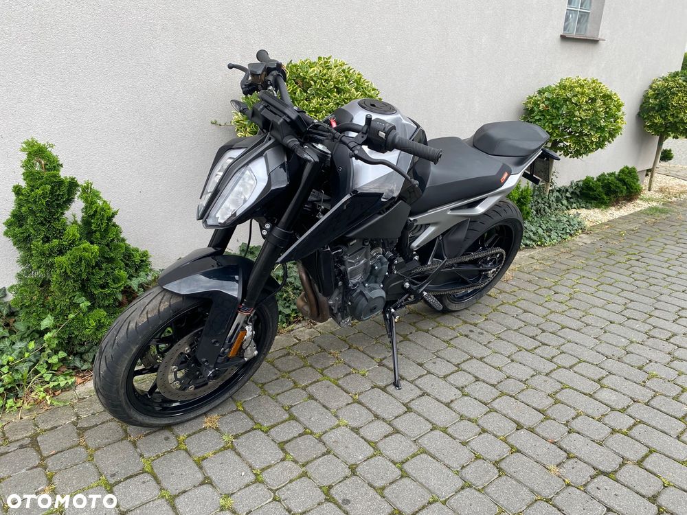 KTM Duke 790 - 6