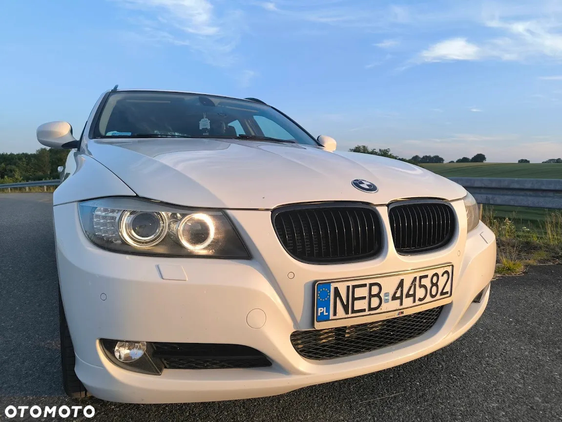 BMW Seria 3 320d xDrive DPF Touring Edition Fleet Sport - 11