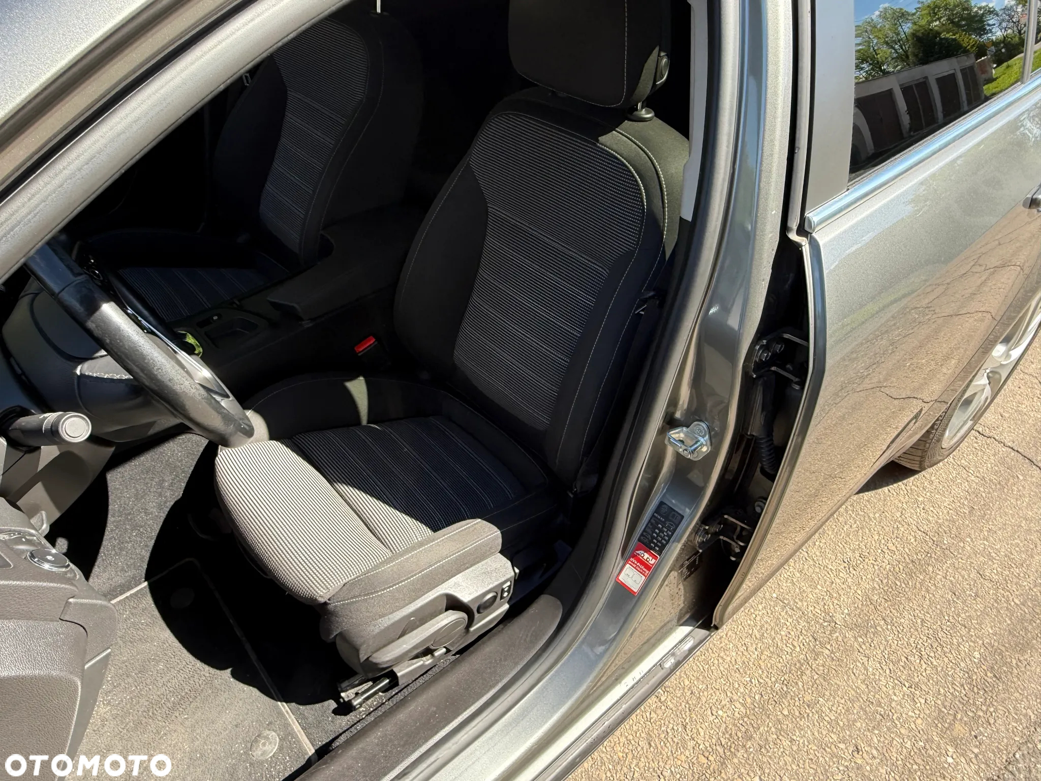 Opel Insignia 2.0 CDTI automatik Business Edition - 10