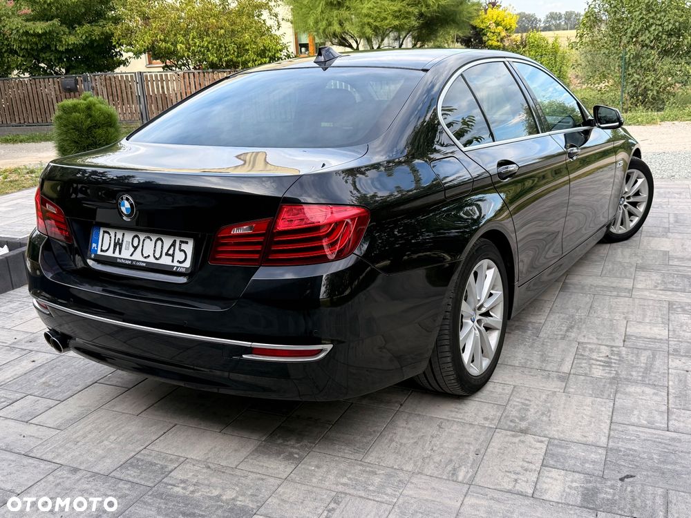 BMW Seria 5 520d Luxury Line - 3