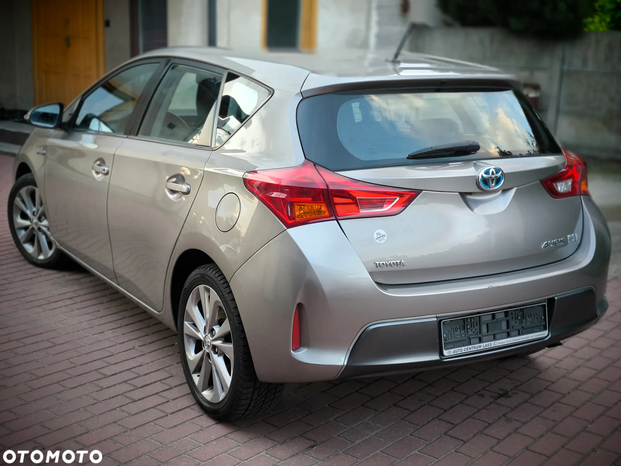 Toyota Auris 1.8 VVT-i Hybrid Automatik Style Selection - 30