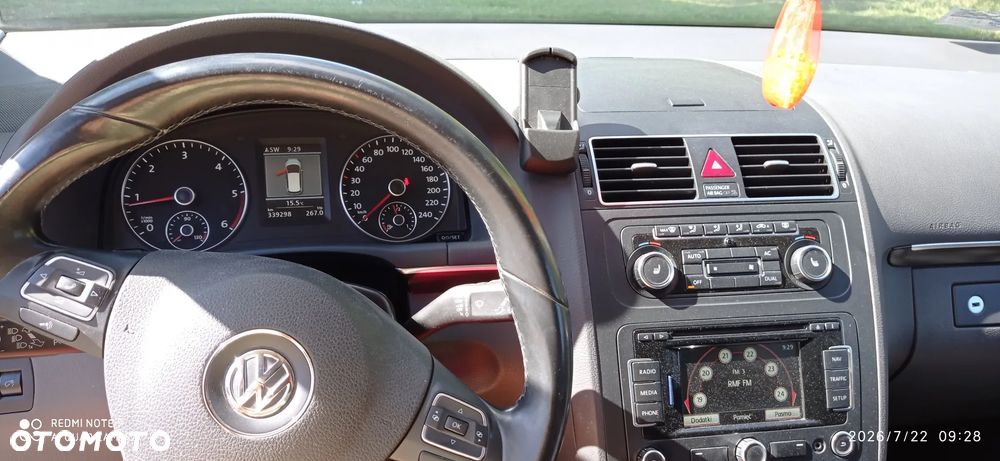 Volkswagen Touran 2.0 TDI Highline - 12