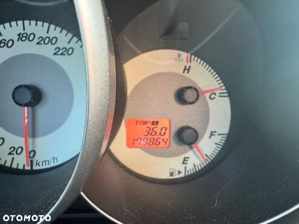 Mazda 3 1.6 Exclusive - 8