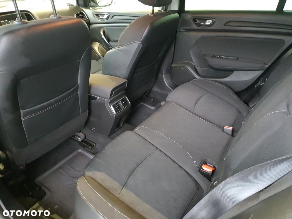 Renault Megane 1.5 Blue dCi Intens EDC - 20