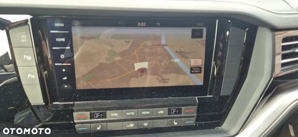 Volkswagen Touareg 3.0 V6 TDI 4Motion DPF Automatik - 14