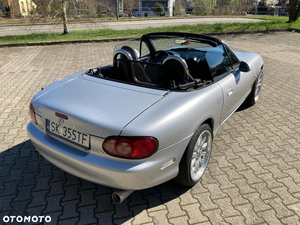 Mazda MX-5 1.6i 16V - 1