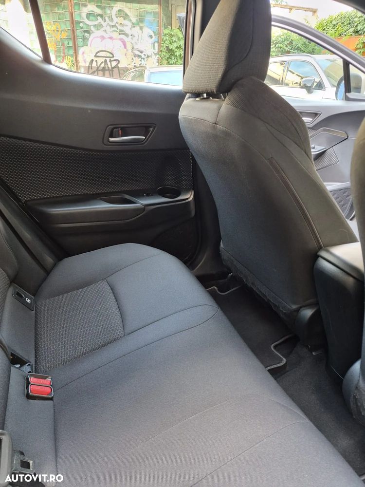 Toyota C-HR 1.8 HSD 122 CP 4x2 CVT C-ult Style - 11