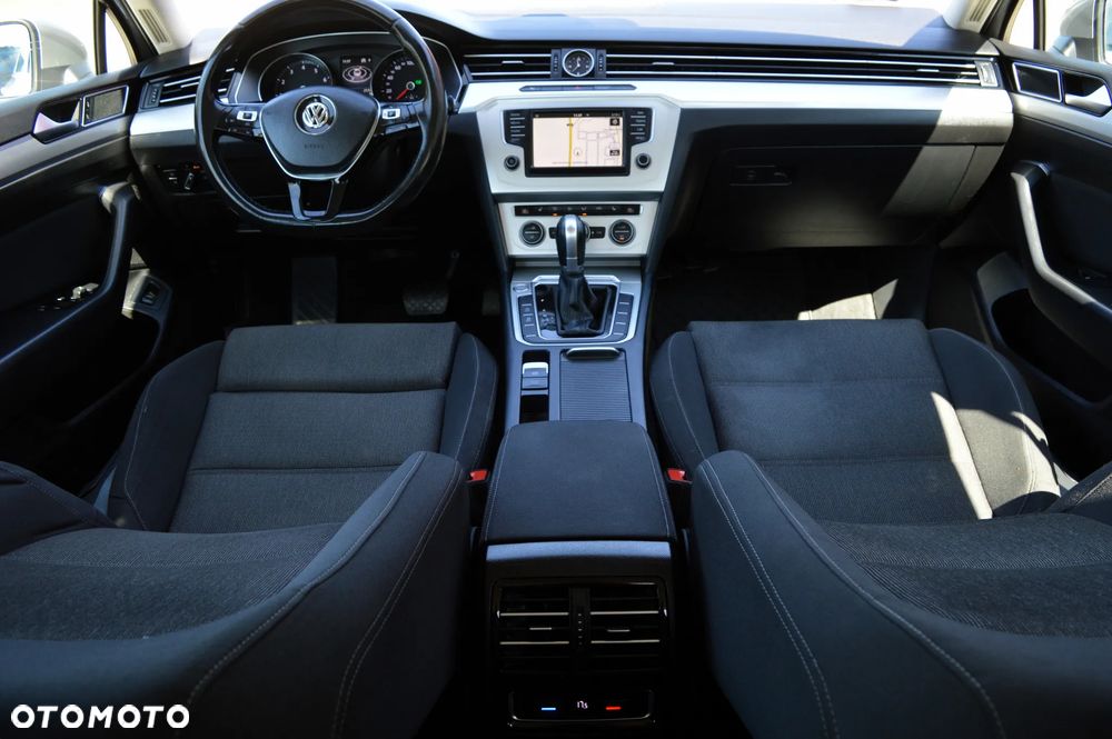 Volkswagen Passat 1.8 TSI BMT Comfortline DSG - 8