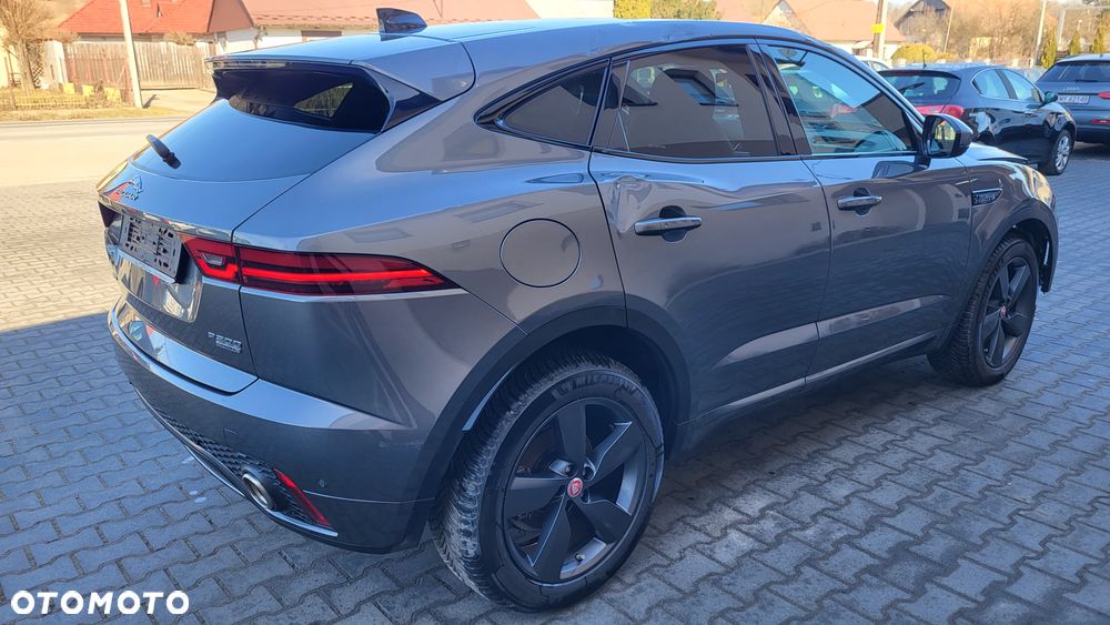 Jaguar E-Pace P200 AWD R-Dynamic S - 4