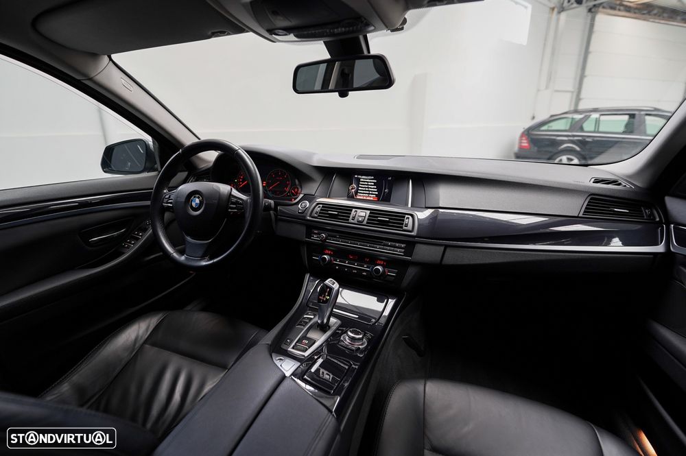 BMW 520 d Auto - 2