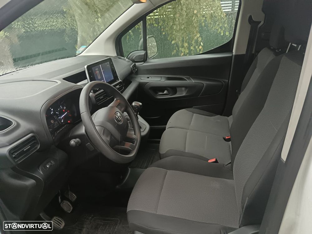 Toyota Proace City 1.5 D  L2 LONGA - 6