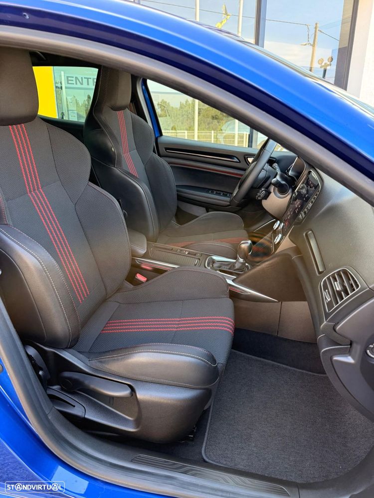 Renault Mégane - 18