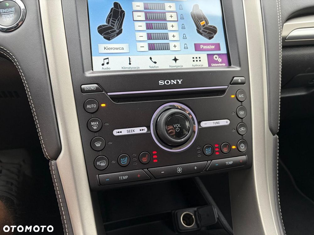 Ford Mondeo 2.0 Hybrid Vignale - 33