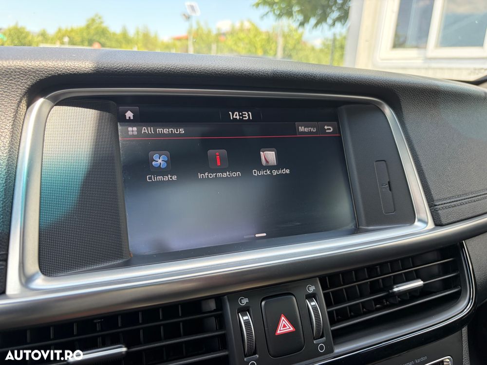 Kia Optima Sportswagon 1.7 DSL 7DCT GT Line - 26