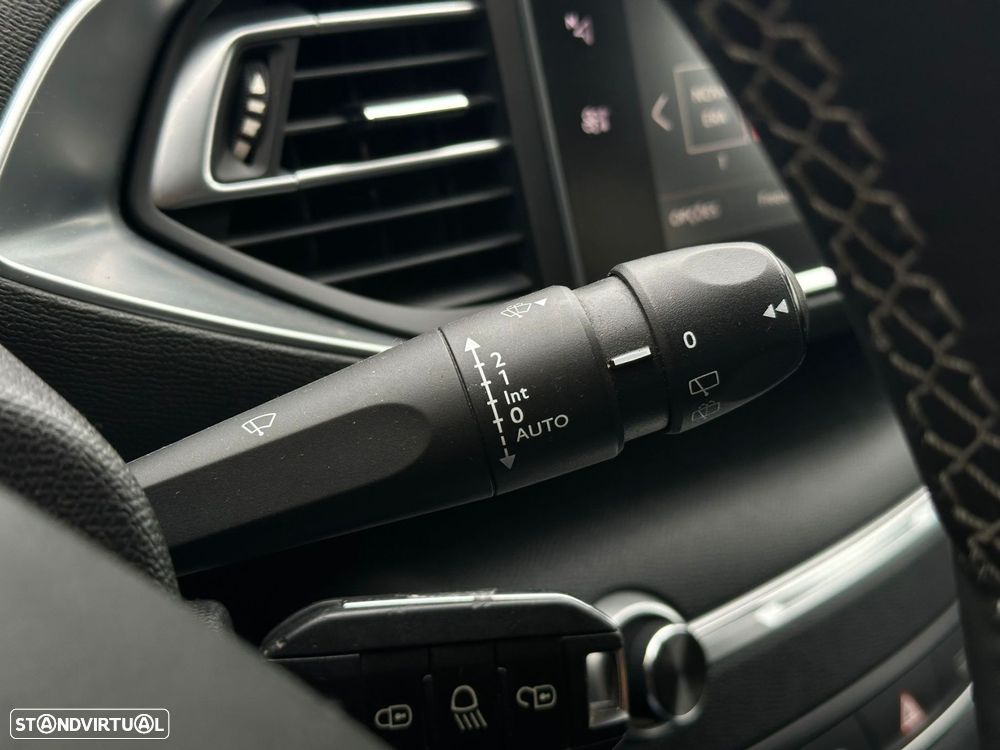 Peugeot 308 1.5 BlueHDi Active Pack - 22