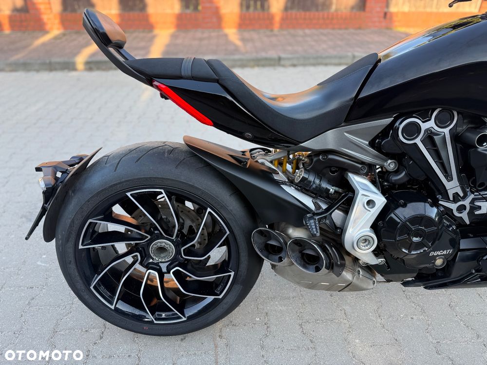 Ducati Diavel - 10
