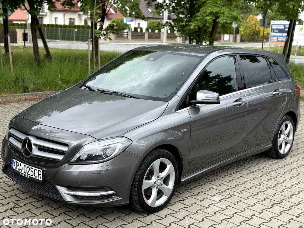 Mercedes-Benz Klasa B 180 BlueEFFICIENCY Edition 1 - 15