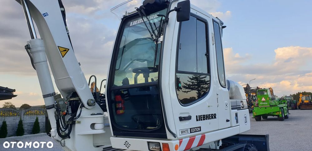 Liebherr 311 rok 2007 łyżka skarpowa hydr. + do kopania 2xpług klima oryginał - 20