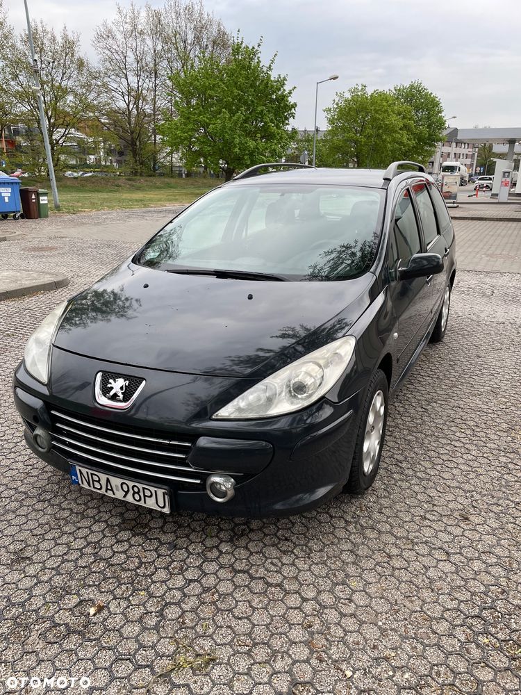 Peugeot 307 1.6 HDI Presence - 1