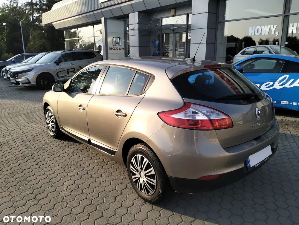Renault Megane 1.6 16V Expression - 6