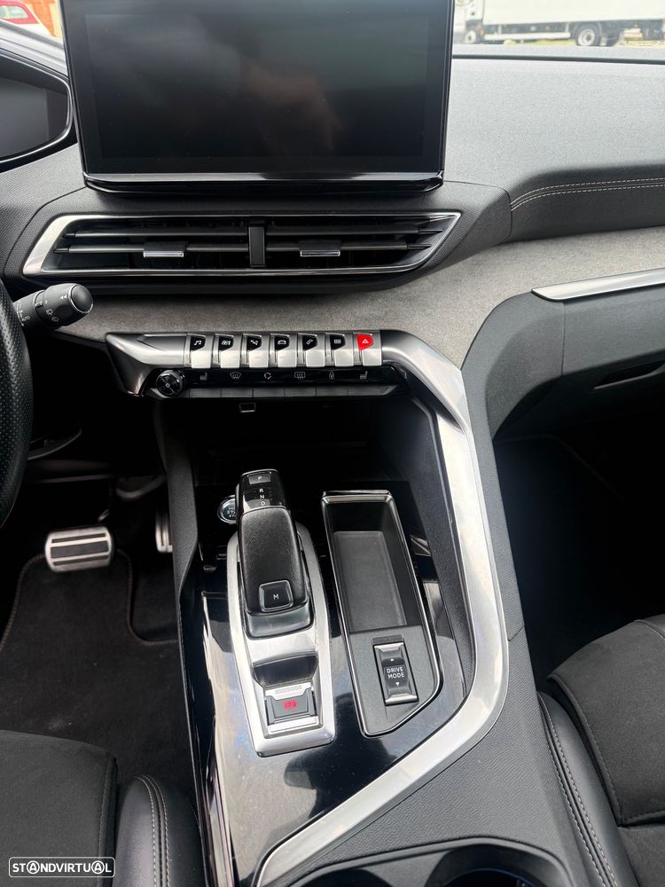 Peugeot 5008 - 5