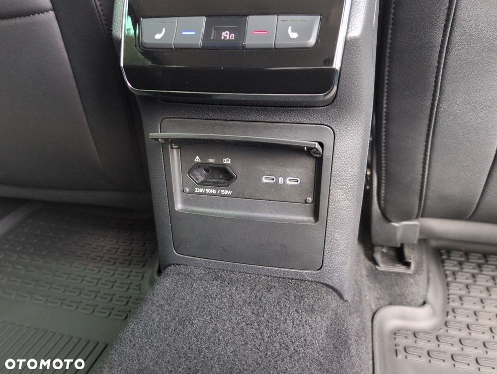 Skoda Superb 2.0 TSI 4x4 L&K DSG - 17