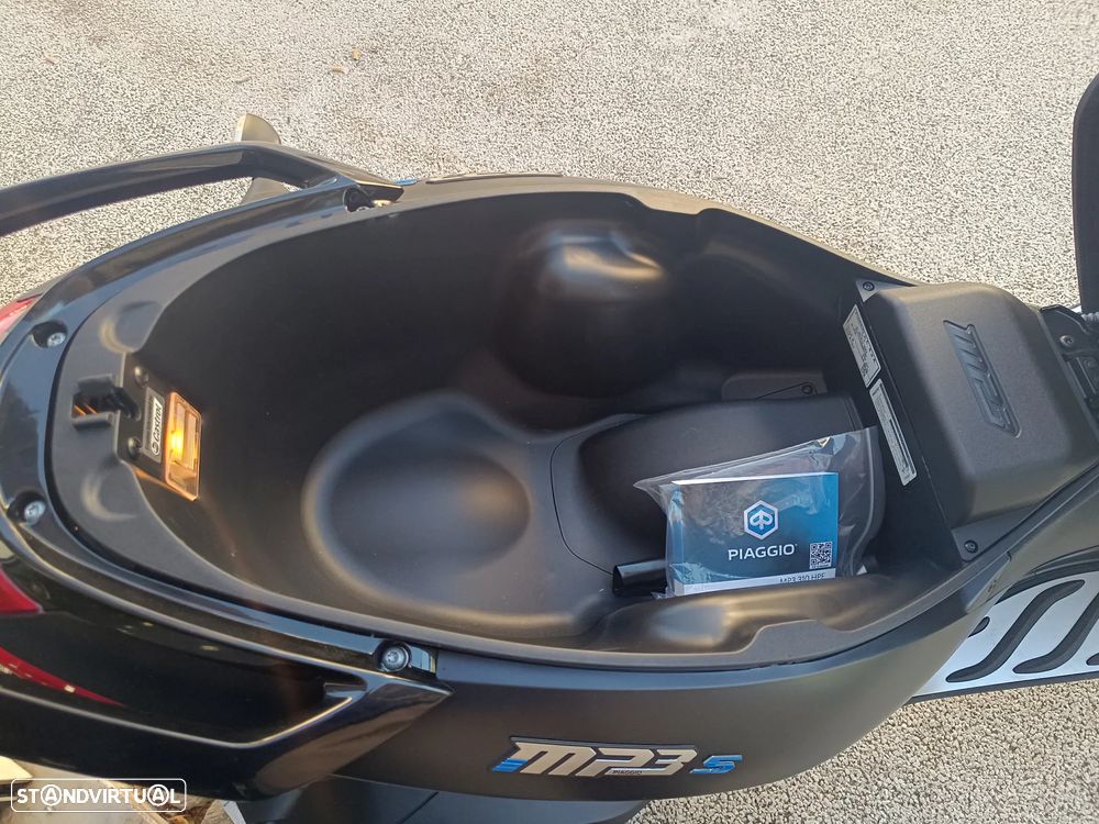 Piaggio MP3 310 HPE SPORT CARTA DE CARRO - 10