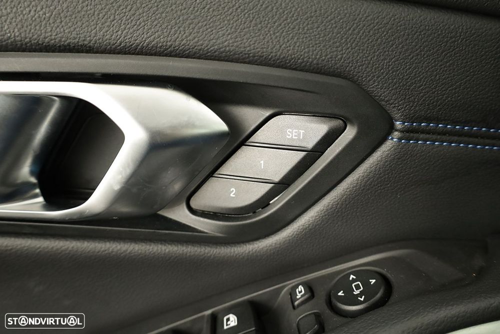 BMW 330 e Touring Pack M Auto - 21