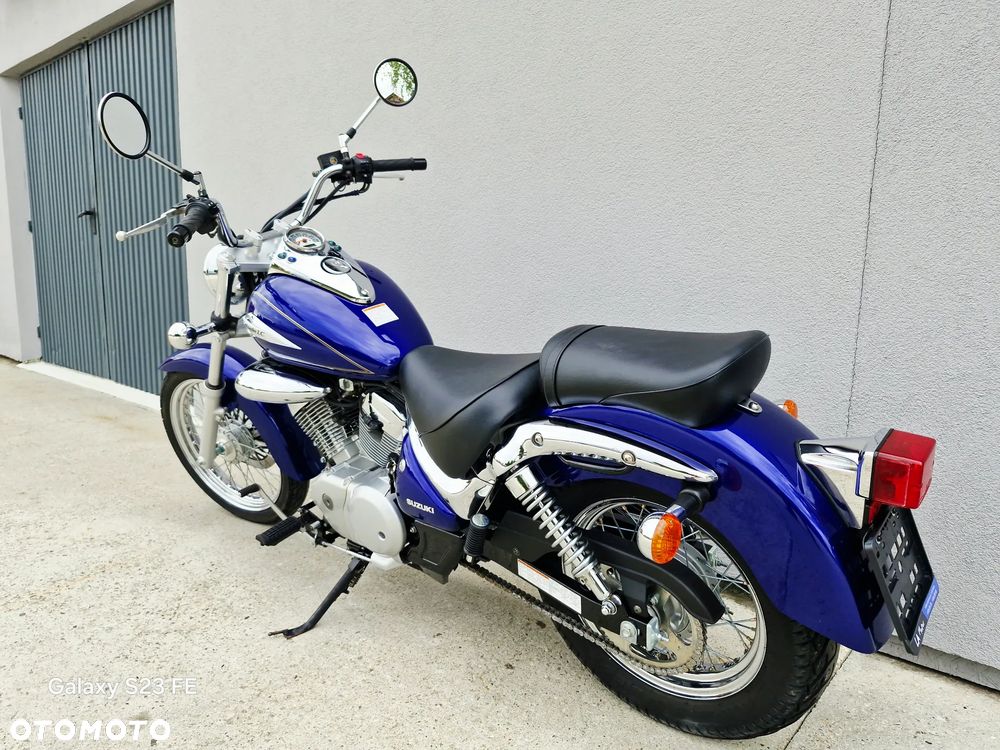 Suzuki Intruder - 4