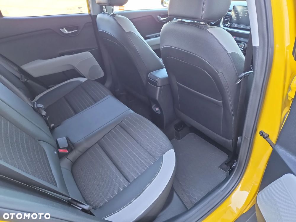 Kia Stonic 1.0 T-GDI MHEV L Business Line DCT - 25