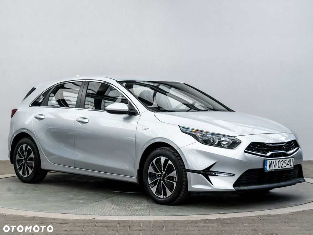 Kia Ceed 1.5 T-GDI M - 2