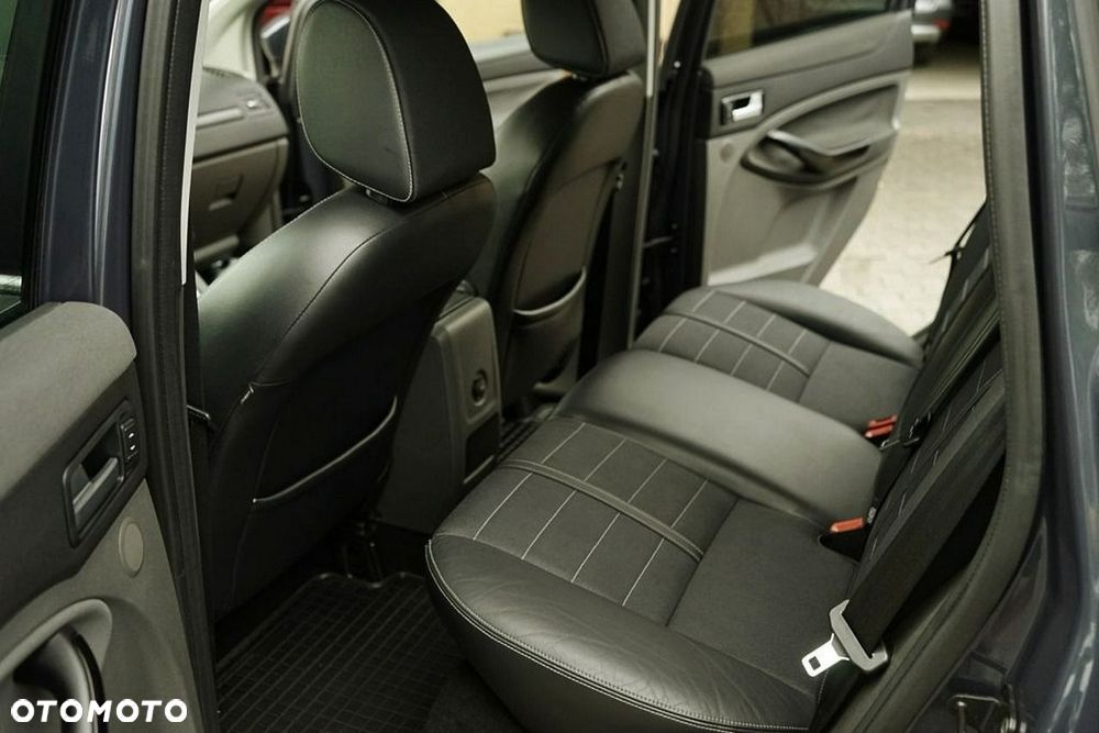 Ford Kuga 2.0 TDCi Titanium S - 14