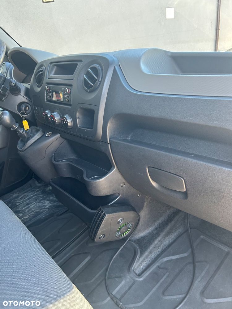 Renault Master - 11