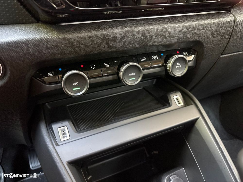 Citroën C4 1.2 PureTech Shine - 45