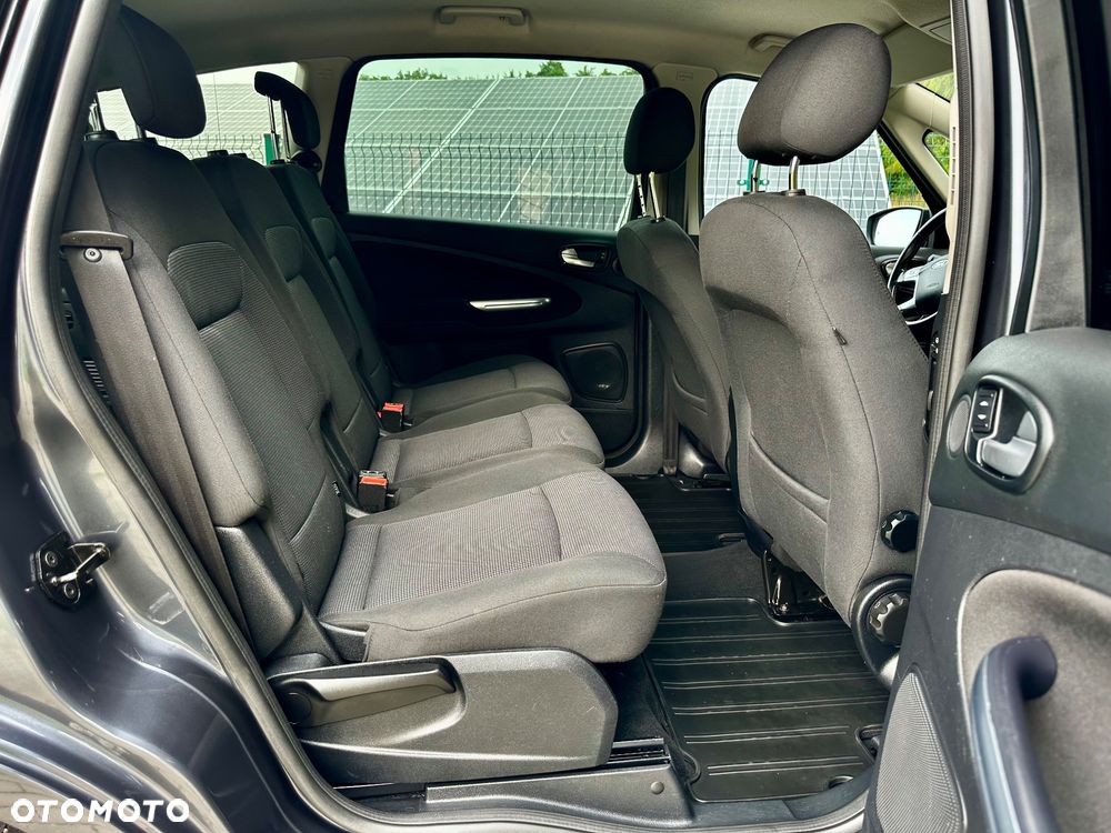 Ford S-Max 2.0 TDCi Titanium - 11