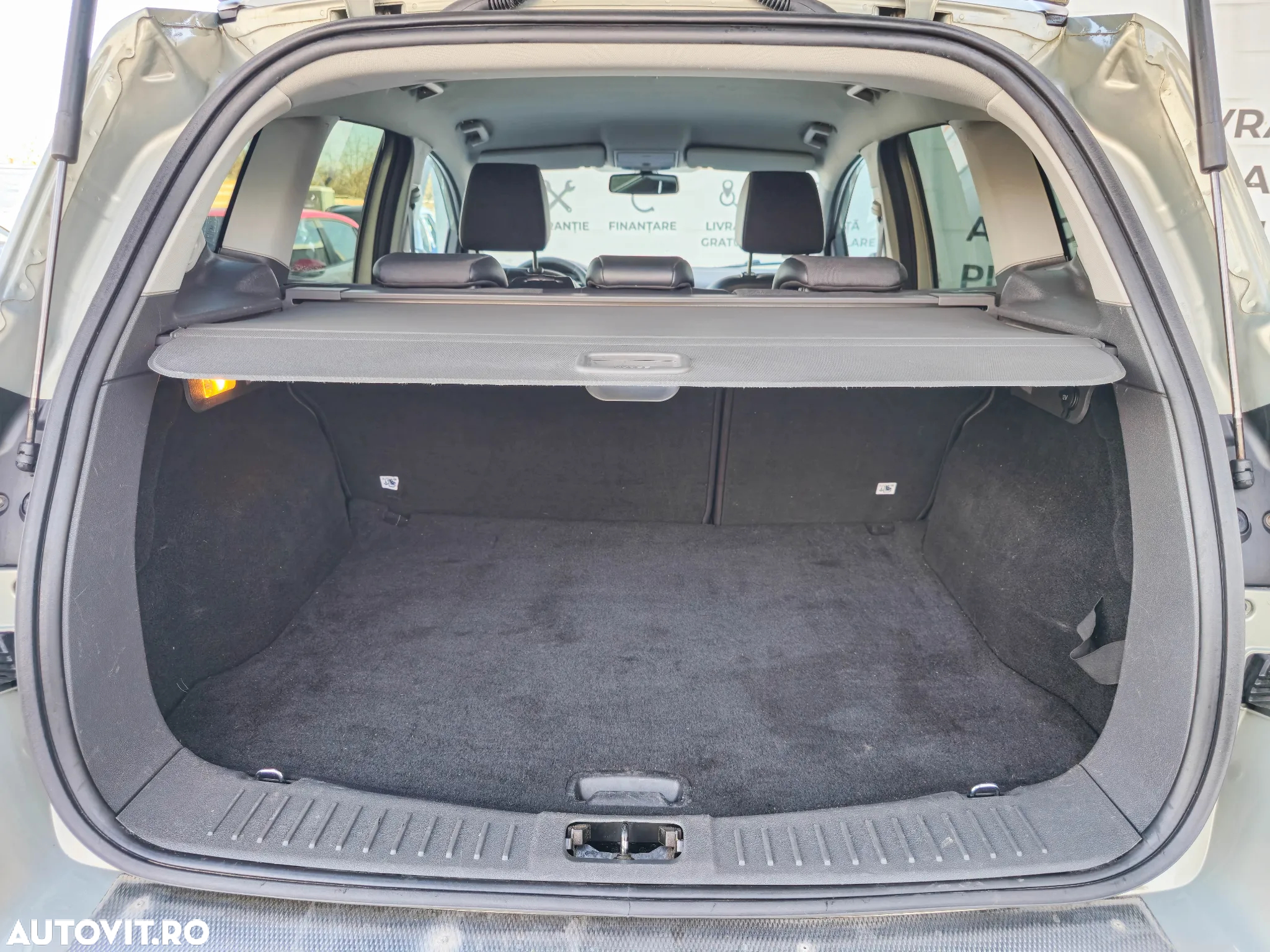 Ford Kuga 2.0 TDCi 4x4 Titanium - 7