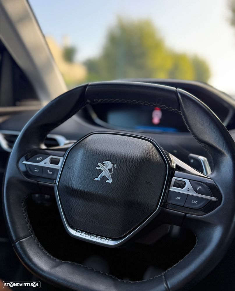 Peugeot 3008 BlueHDi 130 Stop & Start EAT8 GT - 4