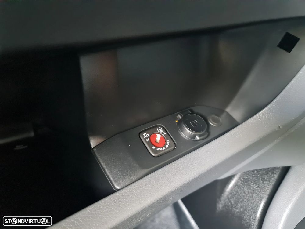 Toyota PROACE 2.0 D-4D 120CV DYNAMIC L2 (c/iva dedutível) - 23