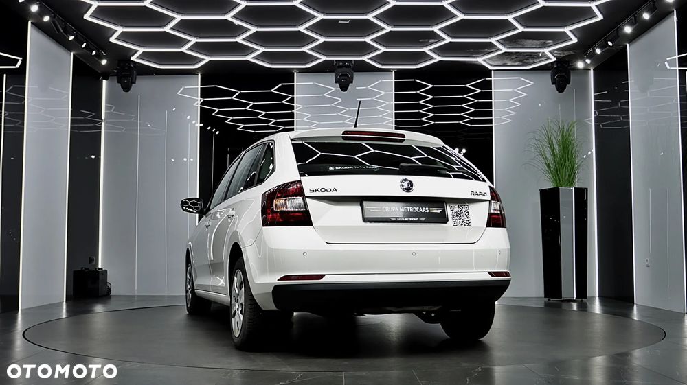 Skoda RAPID 1.0 TSI Active - 7