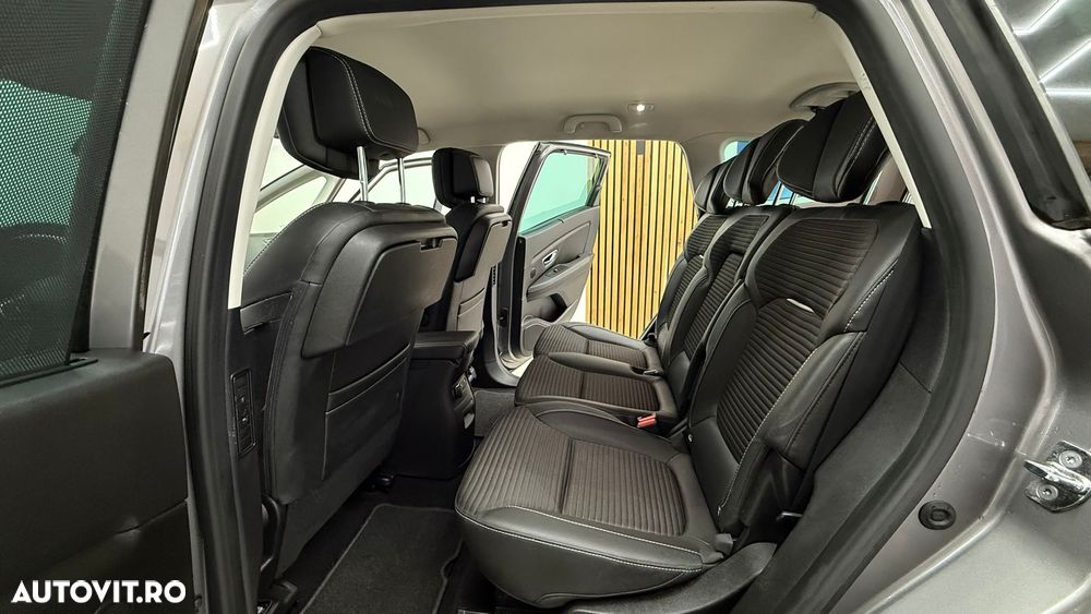 Renault Grand Scenic - 14