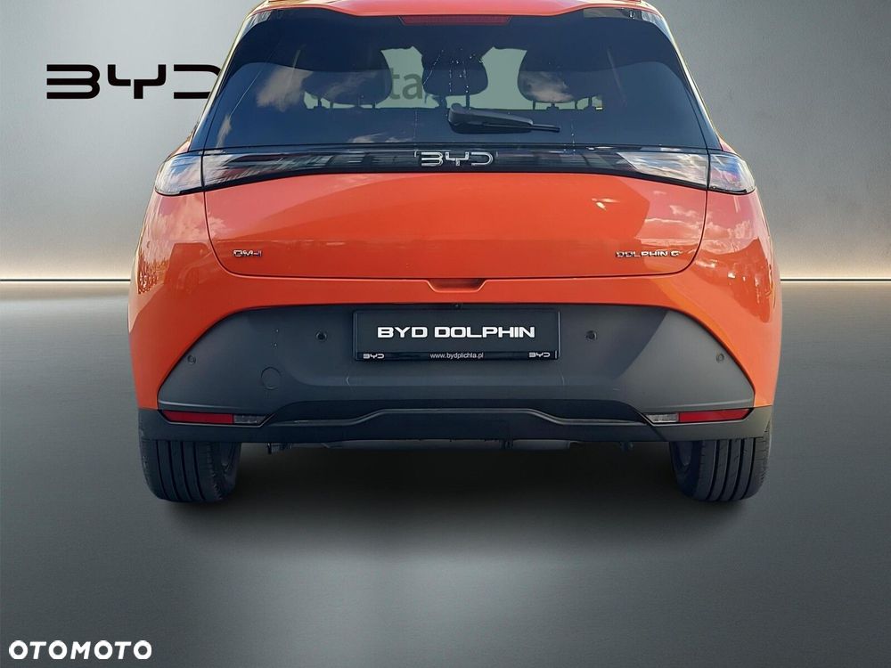 BYD Dolphin - 5