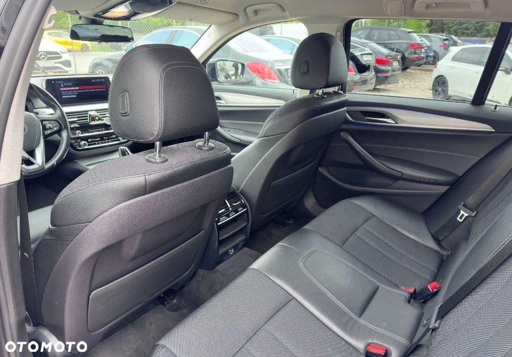 BMW Seria 5 - 10