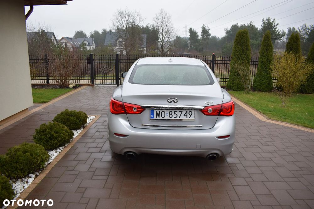 Infiniti Q50 2015