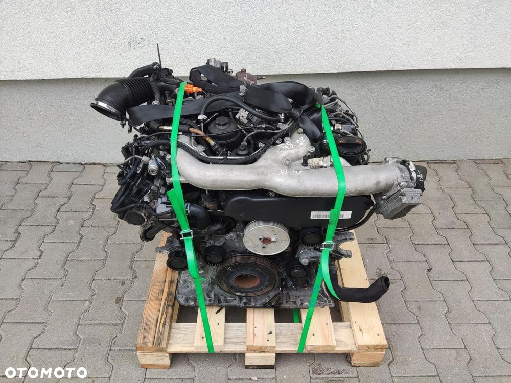 SILNIK KOMPLETNY WTRYSKIWACZE TURBINA AUDI Q5 I 8R 2008-2012 CCW - 3