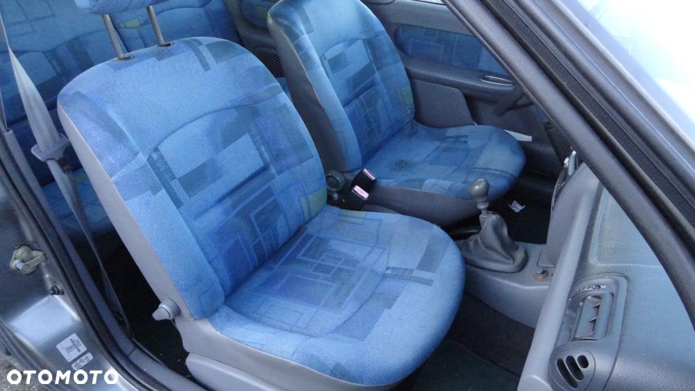 Renault Clio 1.2i MTV - 8