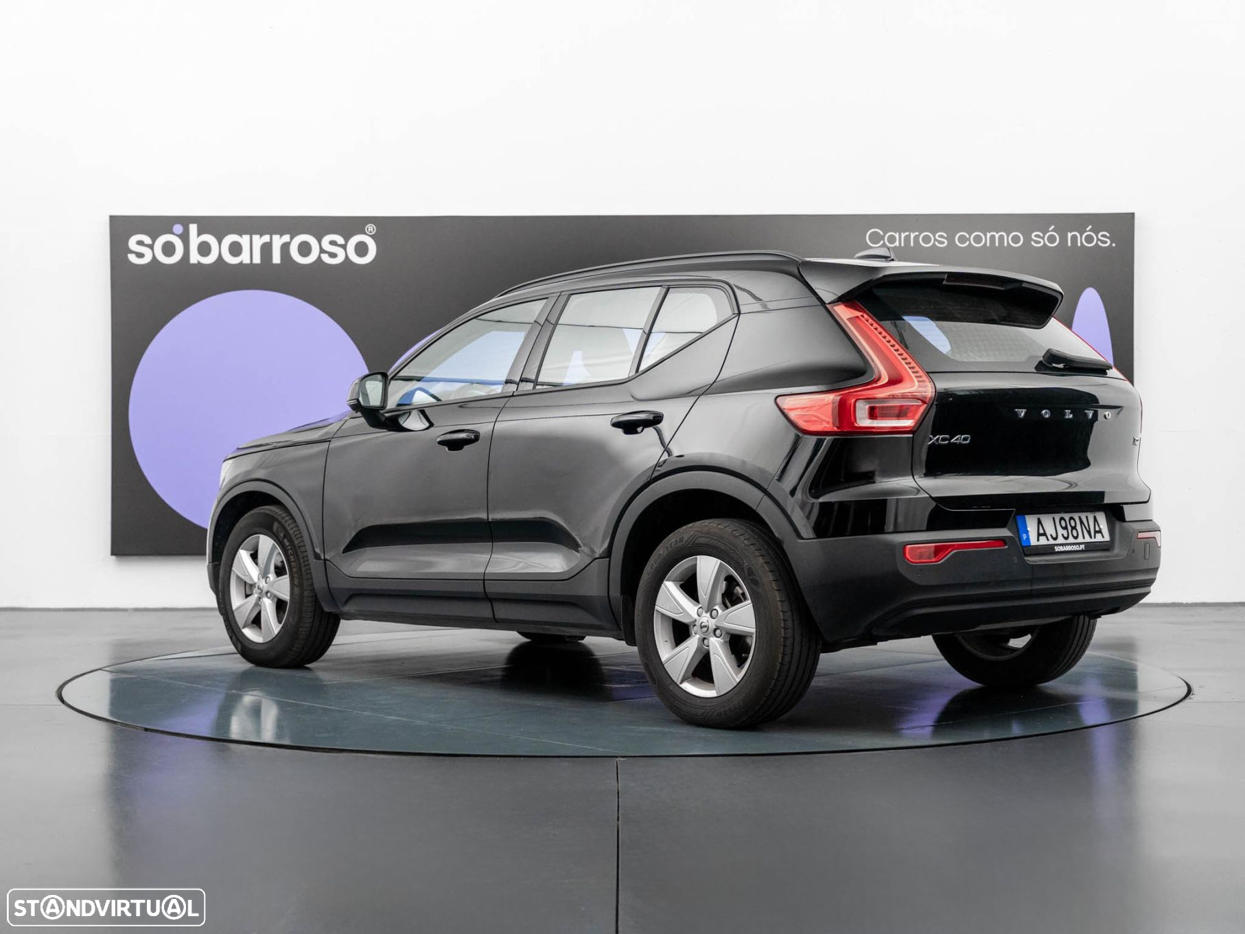 Volvo XC 40 1.5 T2 Momentum - 4